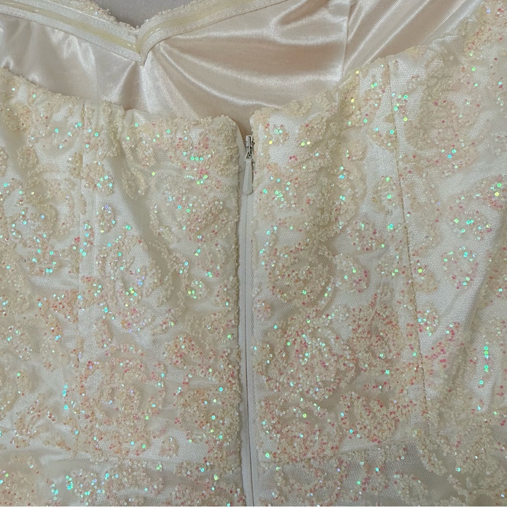 Shimmering Cream Sequin strapless Dress size S - Picture 6 of 11